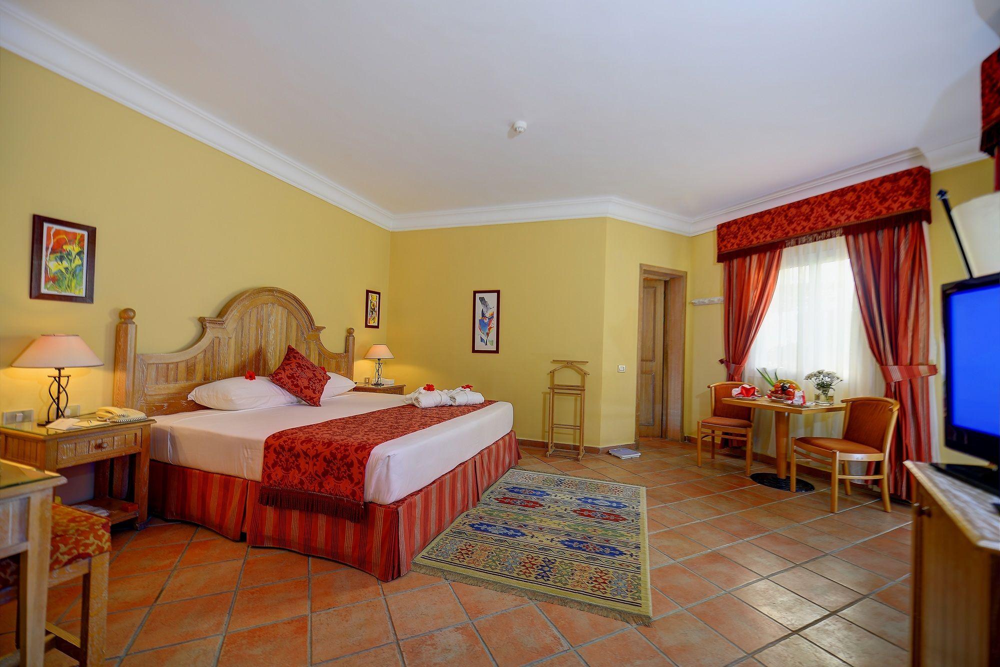 Stella Sea Club Hotel Ain Sukhna Exterior photo